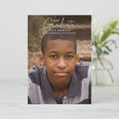 Script Graduate Modern Full Foto Graduate Party Einladung (Stehend Vorderseite)