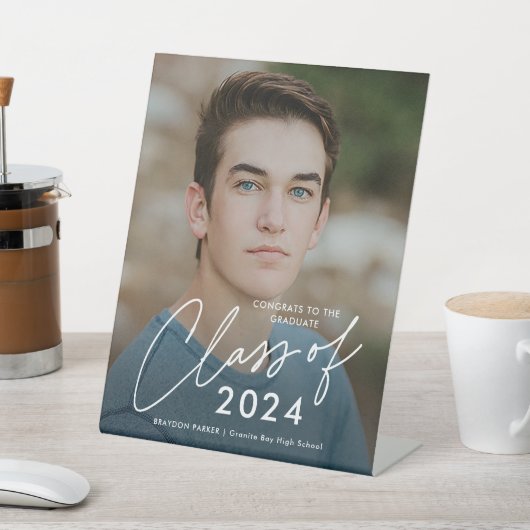 Script-Klasse von 2024 Abschluss Willkommen Sockelschild (In SItu)