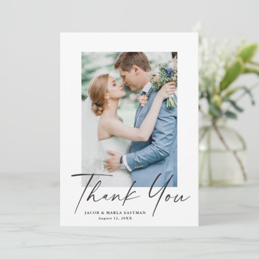 Script Modern Wedding Dankeskarte (Stehend Vorderseite)