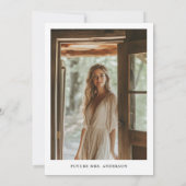 Script Trendy Minimal Wedding Verlobung Foto Einladung (Rückseite)