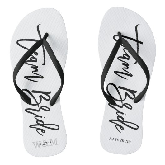 Script Typografie "Team Bride" Badesandalen (Fußbett)