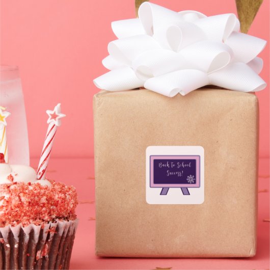 Script - Zurück zum Schulerfolg - Glückwunsch Quadratischer Aufkleber (Party)