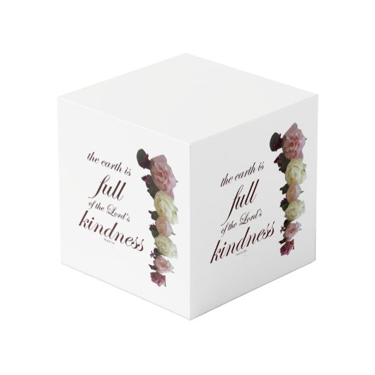 Scripture, Psalm 33, White and Pink Roses Würfel (Rückseite Schrägansicht)