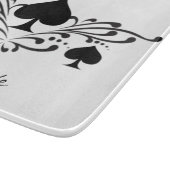 Scroll Black Spades Thunder_Cove im Tattoo-Stil Schneidebrett (Ecke)