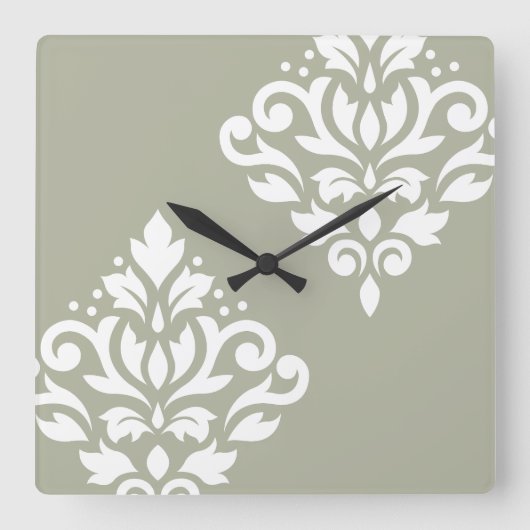 Scroll Damask Art I White on Green Quadratische Wanduhr (Vorderseite)