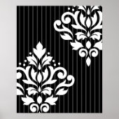 Scroll Damask Art I White über graue Streifen und Poster (Vorne)