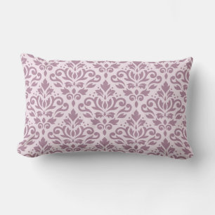Scroll Damask Big Pattern Mauve auf rosa Lendenkissen