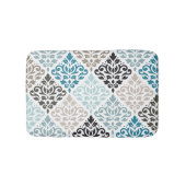 Scroll Damask Big Pattern Teals Browns White Badematte (Vorderseite)