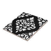 Scroll Damask Großmuster (B) Weiß auf Schwarz Fliese (Seite)