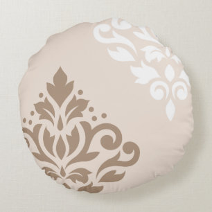 Scroll-Damask-Kunst I Hell-Taupe und Weiß auf Crem Rundes Kissen