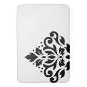 Scroll Damask Off-Set I Black on White Badematte (Vorderseite Vertikal)