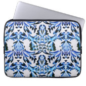 Scrolled Leaf Blue Laptopschutzhülle (Vorderseite)