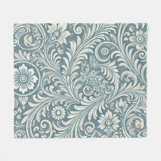 Scrolling Damask Pattern in Soft Blue und Ivory Fleecedecke (Vorderseite (Horizontal))
