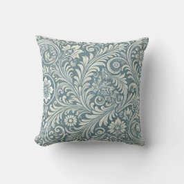 Scrolling Damask Pattern in Soft Blue und Ivory Kissen
