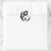 Scrolling Yin & Yang (schwarz) Runder Aufkleber (Tasche)
