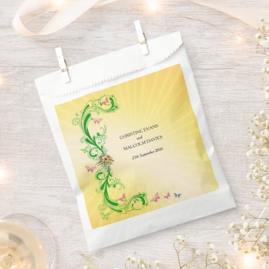 Scrolls und Schmetterlinge Geschenktütchen (Ausgeschnitten)