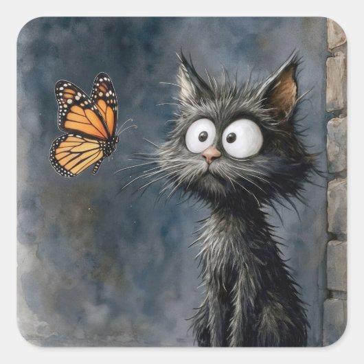 Scruffy Cat Staring at a Monarch Butterfly Quadratischer Aufkleber (Vorderseite)
