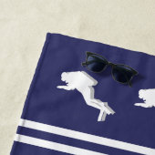 SCUBA DIVERS Mit Monogramm White Navy Gray Strandtuch (Beispiel)