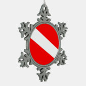 Scuba-Taucher-Symbol mit roter Diagonale Schneeflocken Zinn-Ornament (Links)