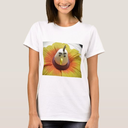 Sculpted Bird in Sunflower Art Print T-Shirt (Vorderseite)