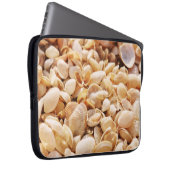 Sea Beach Muschel: Sommer texturiert Hintergrund Laptopschutzhülle (Vorne Rechts)