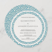 Sea Blue Stilisierte Waves Elegant Beach Wedding Einladung (Vorne/Hinten)