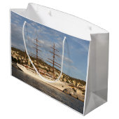 Sea Cloud II Große Geschenktüte (Rückseite Schrägansicht)