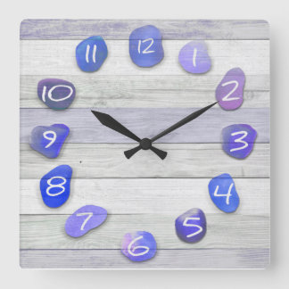 Sea Glass Beach Driftwood Ocean Quadratische Wanduhr