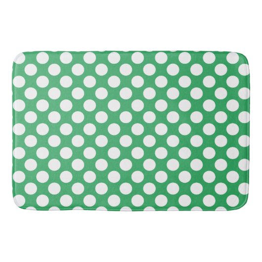 Sea Green: Grosses weißes Polka Dot Pattern Badematte (Vorderseite)