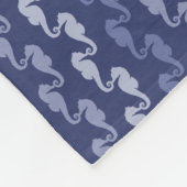 Sea Horse Chains Indigo Fleece Blanket (Ecke)