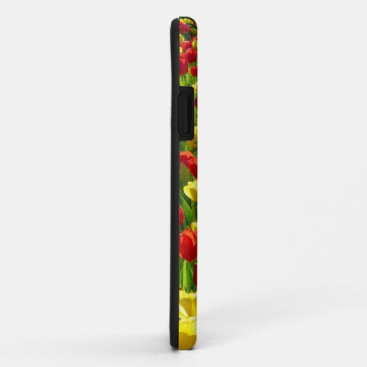 Sea of Tulips iPhone Case (Hinten/Rechts)