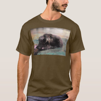 Sea Otter im Georgia Aquarium T-Shirt