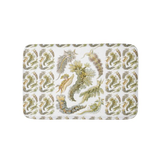 Sea Slugchia von Ernst Haeckel, Vintage Nudibranch Badematte (Vorderseite)