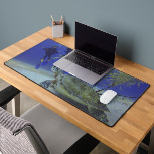 Sea Turtle Dive Desk Mat - Unterwasserabenteuer Schreibtischunterlage