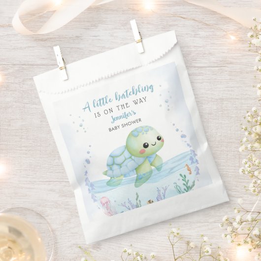 Sea Turtle Hatchling Boy Blue Baby Dusche Geschenktütchen (Ausgeschnitten)