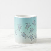 Sea Turtles Beach Style Monogram Coastal Kaffeetasse (Mittel)