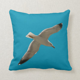 Seagull am blauen Himmel Kissen