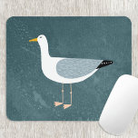 Seagull Aquamarin Mousepad<br><div class="desc">Eine vom Ozean stehende,  freche Möwe. Ideal für alle,  die Vögel und die Küste lieben. Originelle Kunst von Nic Squirrell.</div>