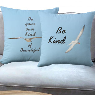 Seagull im Flug Kissen