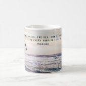 Seagull mit einem Psalm Bible Verse Beach Kaffeetasse (Mittel)
