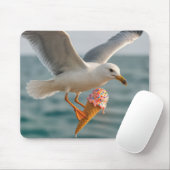 Seagull mit einem Schmelz-Eiscreme-Kon Mousepad (Mit Mouse)