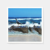 Seagull on Beach Rocks Serviette (Vorderseite)