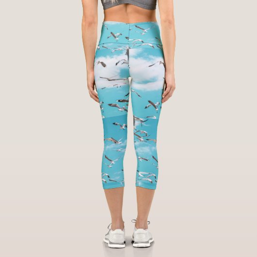 Seagulls Flying Sky Ocean Sea Theme Capri Leggings (Rückseite)