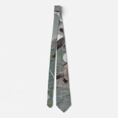 Seagulls Over Ocean Waves von Louis Agassiz Futes Krawatte (Rückseite)