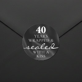 Sealed with a Kiss Black 40th Birthday Anniversary Runder Aufkleber