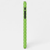 Seamless  bright lime polka dot pattern  iPhone hülle (Linke Seite)