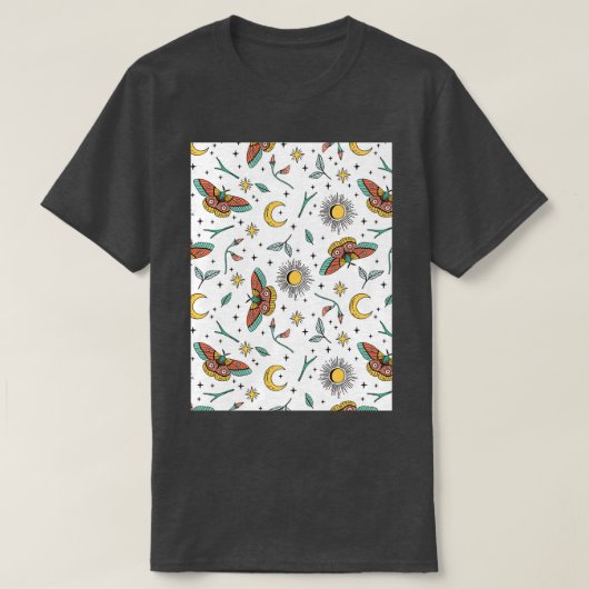 Seamless Celestial Pattern Celestial Moth Pattern T-Shirt (Design vorne)