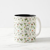 Seamless Green Leaf Pattern – Hand-Drawn Botanical Zweifarbige Tasse (VorderseiteRechts)