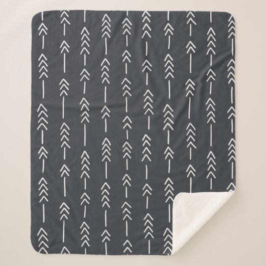 Seamless hand drawn geometric tribal pattern with sherpadecke (Vorderseite)