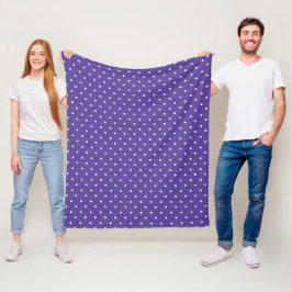Seamless  medium purple polka dot pattern fleecedecke
